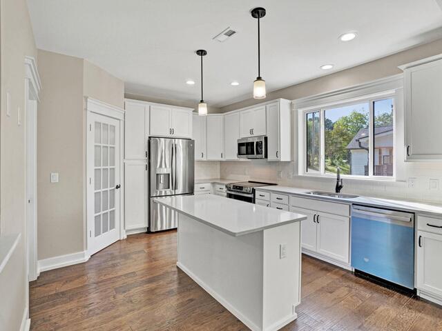 Photo of 892 Chrenshaw Street