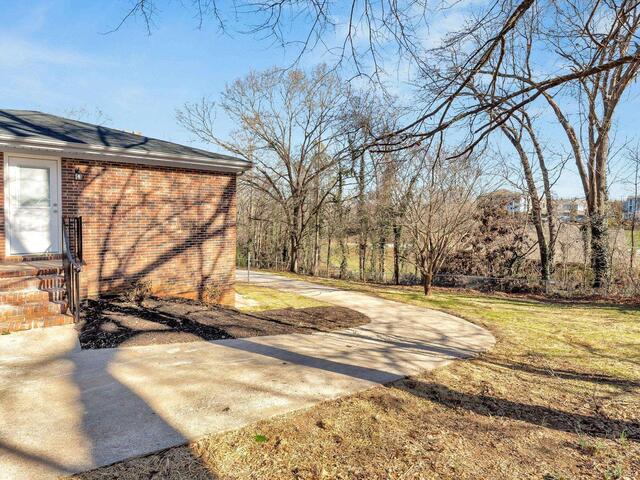 Photo of 812 Butler Springs Road