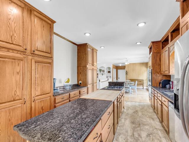 Photo of 414 Giggle Drive