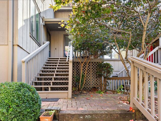 Photo of 147 Ingleoak Lane