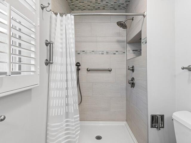 Photo of 147 Ingleoak Lane