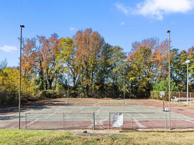 Photo of 147 Ingleoak Lane