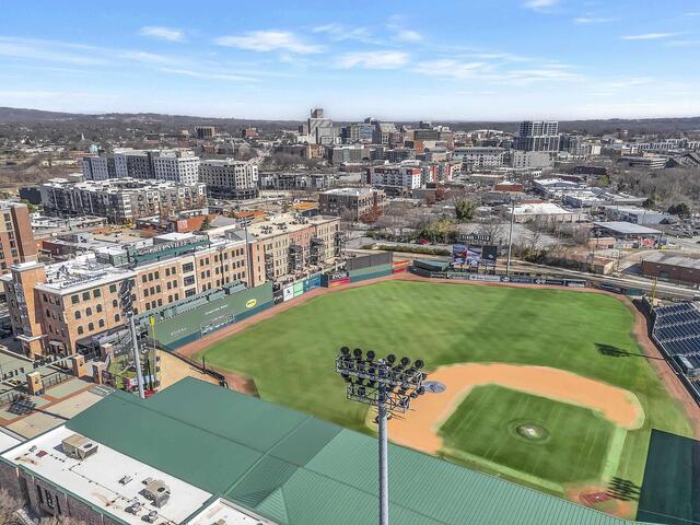 Photo of 927 S Main Street