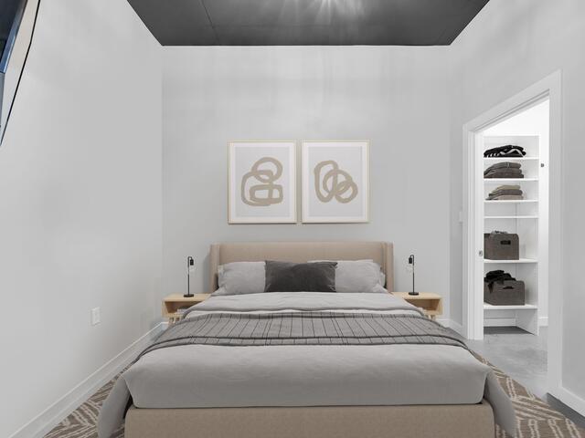 Photo of 927 S Main Street