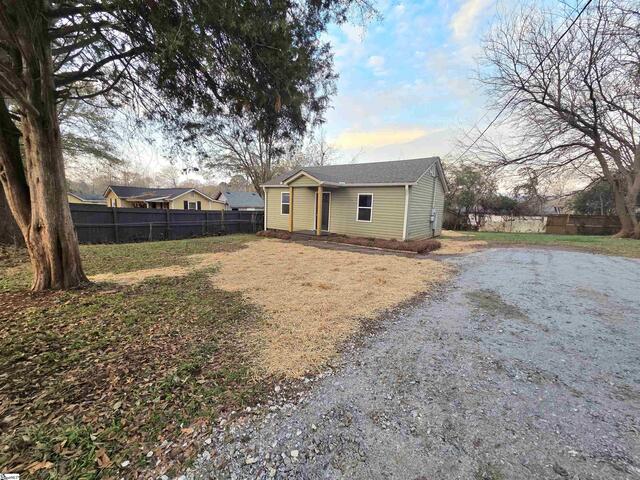 Photo of 10 Oconee Avenue