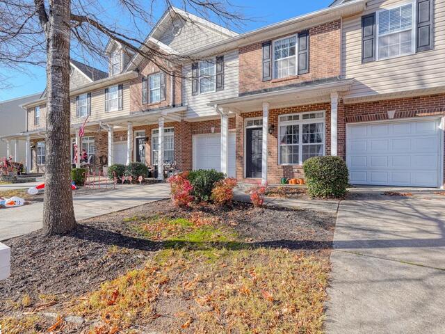 Photo of 438 Woodbark Court