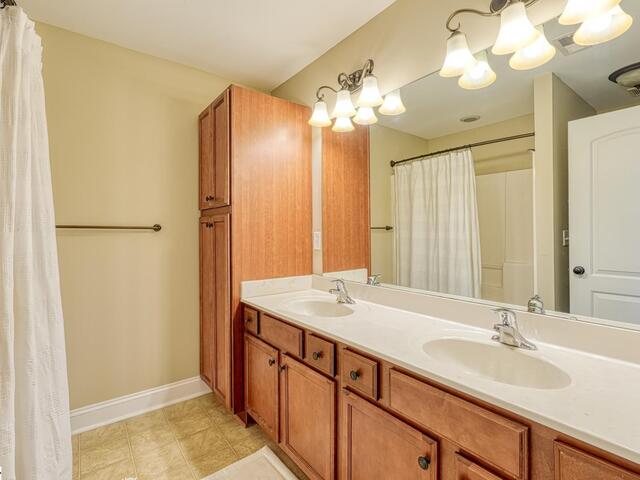 Photo of 438 Woodbark Court