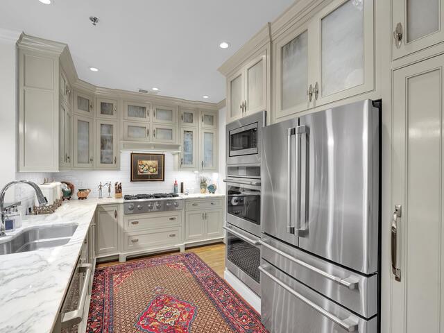 Photo of 400 N Main Street