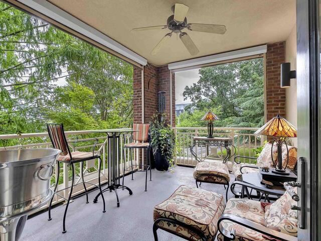 Photo of 400 N Main Street