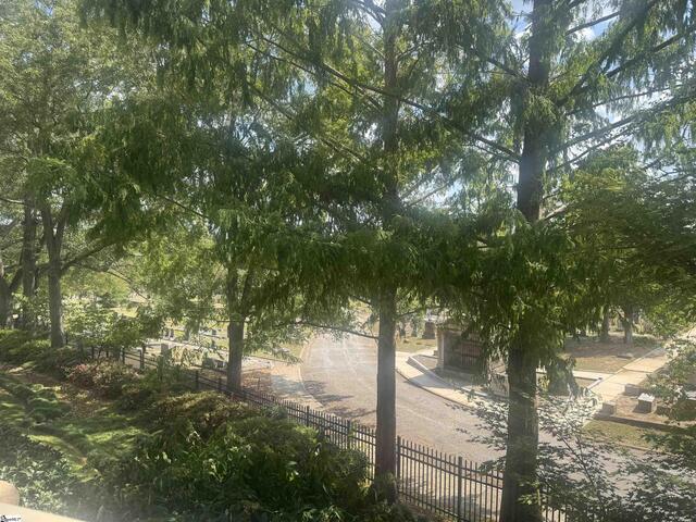 Photo of 400 N Main Street