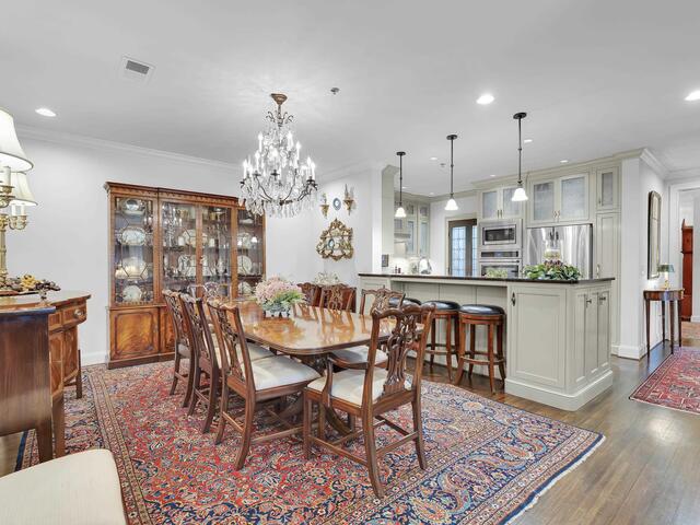 Photo of 400 N Main Street