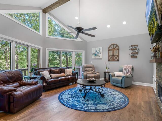 Photo of 119 Foxboro Road