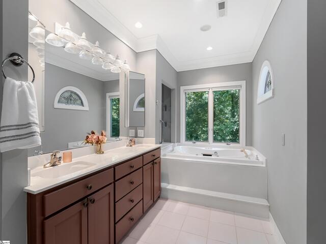 Photo of 119 Foxboro Road