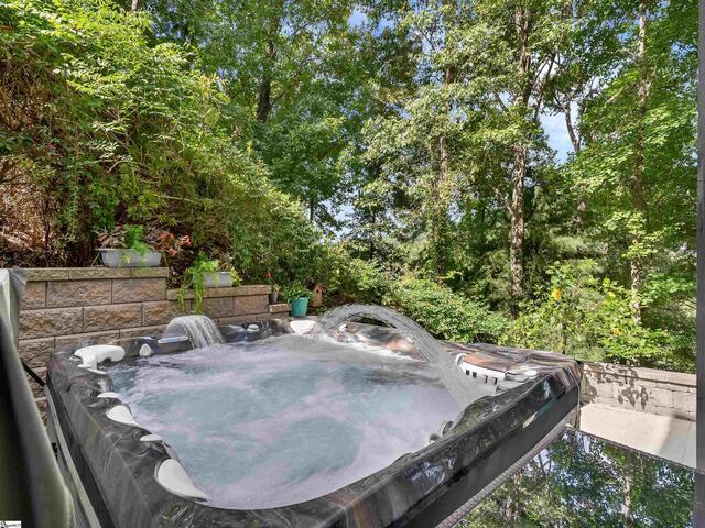 Photo of 119 Foxboro Road