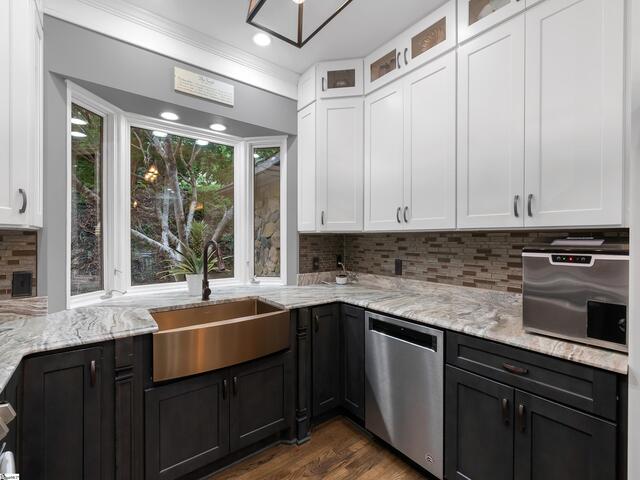 Photo of 119 Foxboro Road