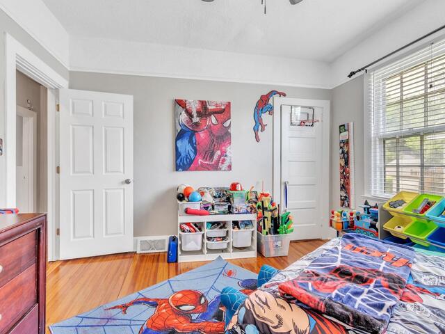 Photo of 1 Lawrence Street