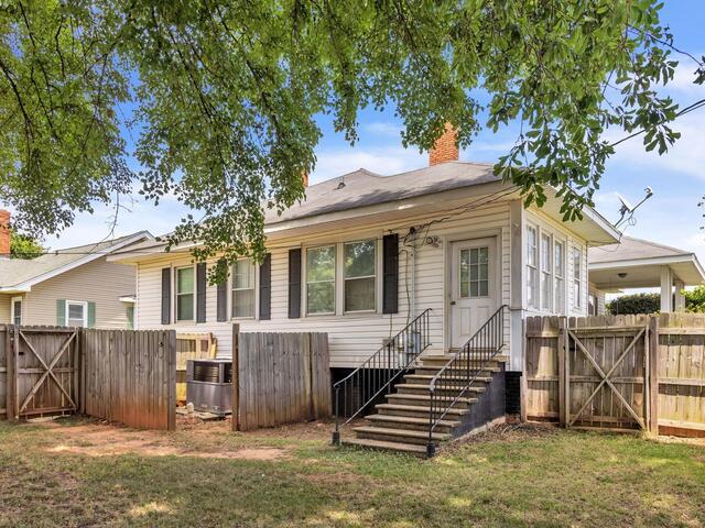 Photo of 1 Lawrence Street