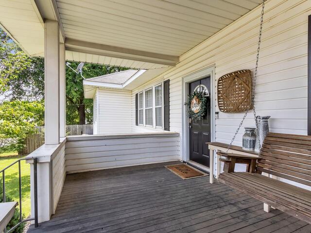 Photo of 1 Lawrence Street