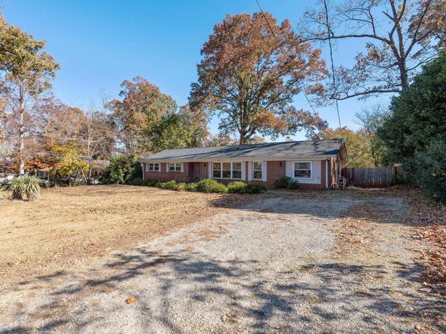 Photo of 112 Dogwood Drive