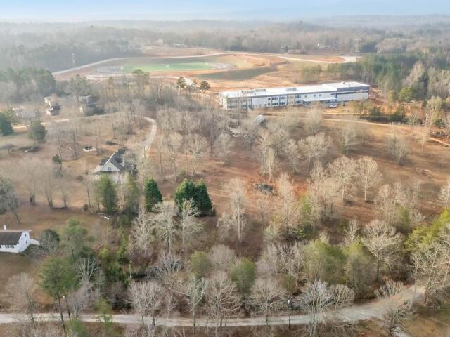 Photo of 135 Raybrook Court