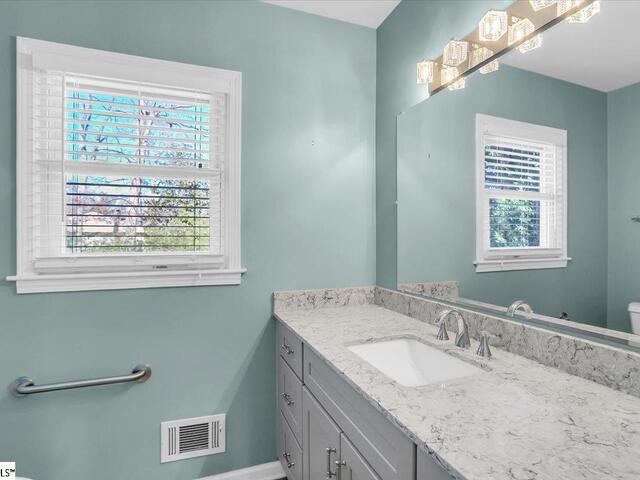 Photo of 17 Rollingreen Road