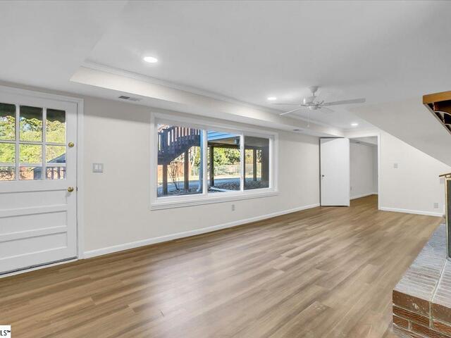 Photo of 17 Rollingreen Road