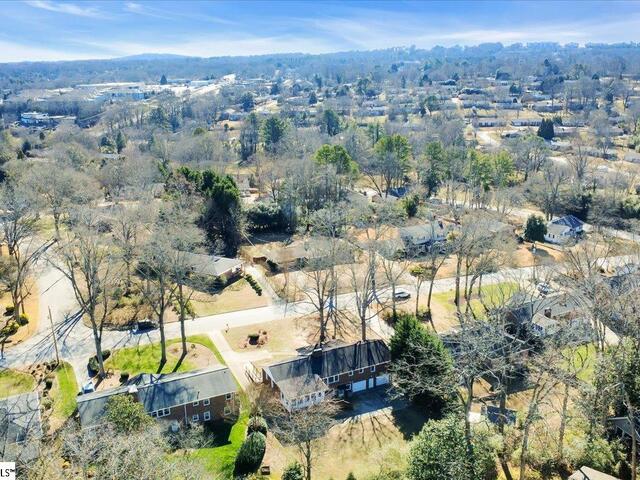 Photo of 17 Rollingreen Road