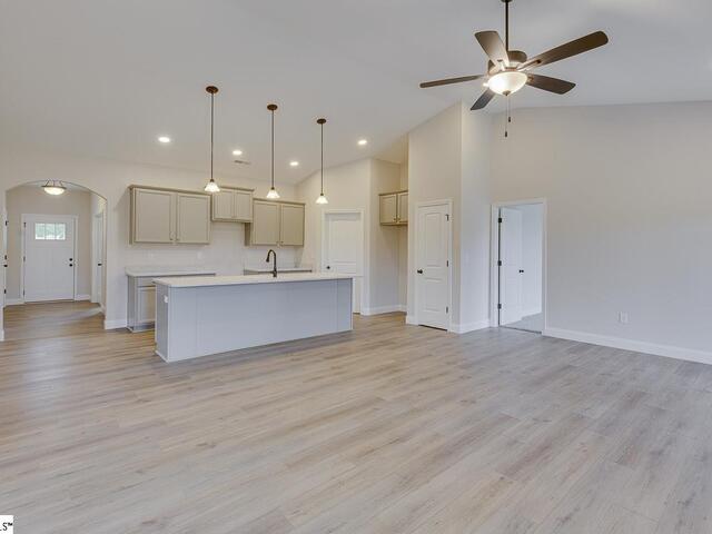 Photo of 108 Walters Way