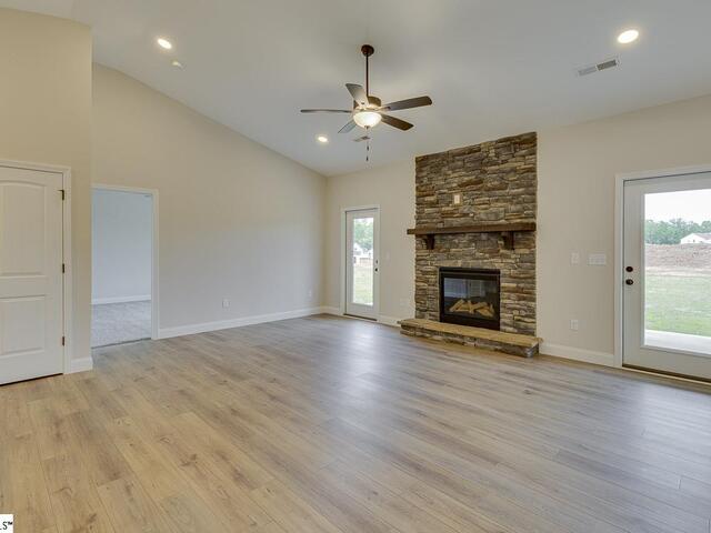 Photo of 108 Walters Way