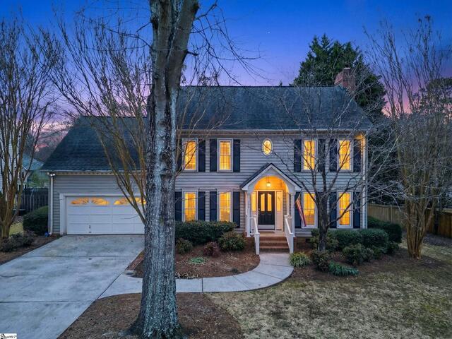 Photo of 304 Deepwood Drive
