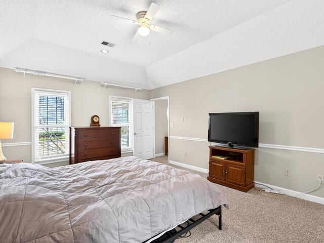 Photo of 304 Deepwood Drive