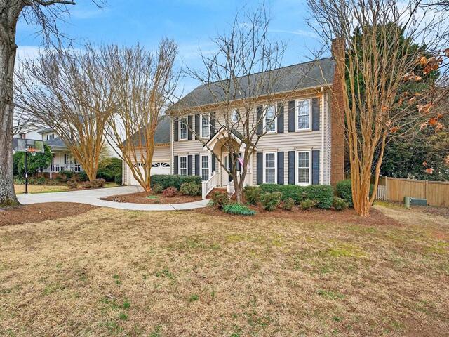 Photo of 304 Deepwood Drive