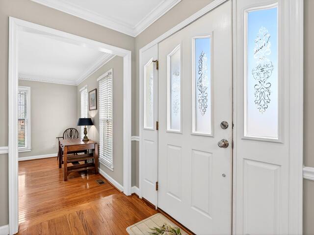 Photo of 304 Deepwood Drive