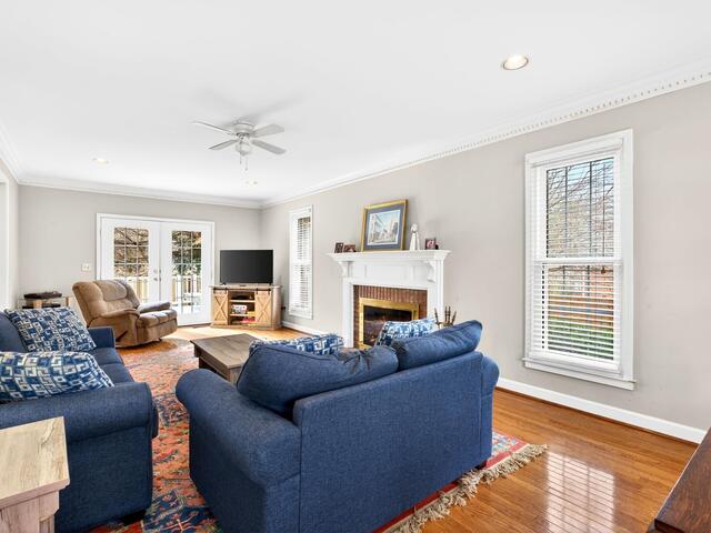 Photo of 304 Deepwood Drive