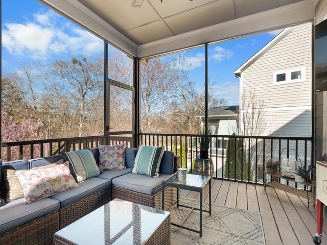 Photo of 24 Grove Valley Way