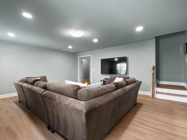 Photo of 24 Grove Valley Way