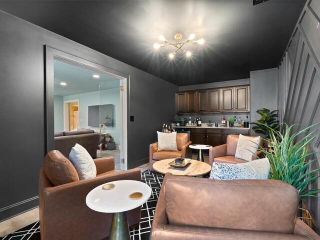 Photo of 24 Grove Valley Way