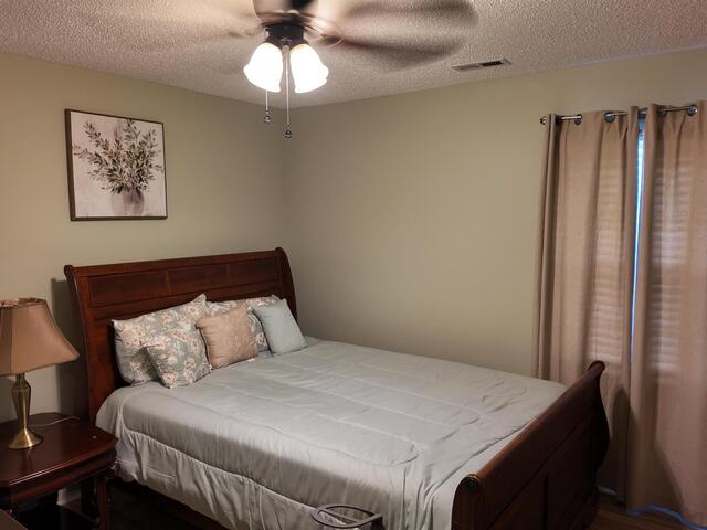 Photo of 1462 Dover Road