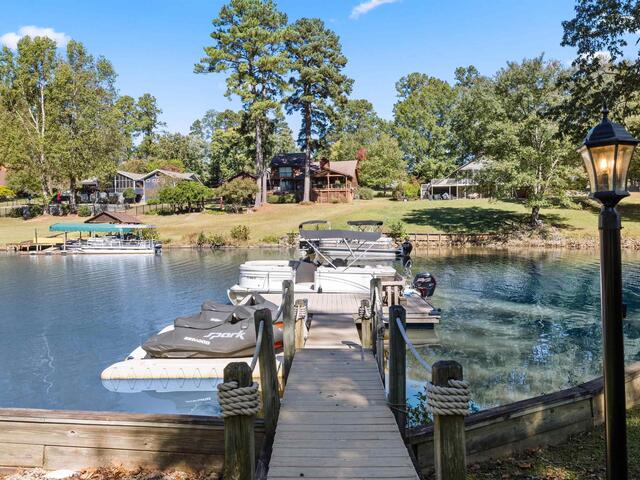 Photo of 108 Lake Bowen Drive