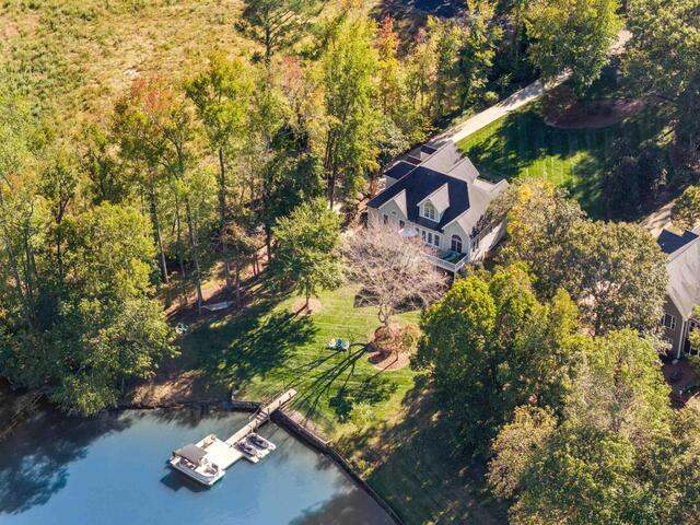 Photo of 108 Lake Bowen Drive