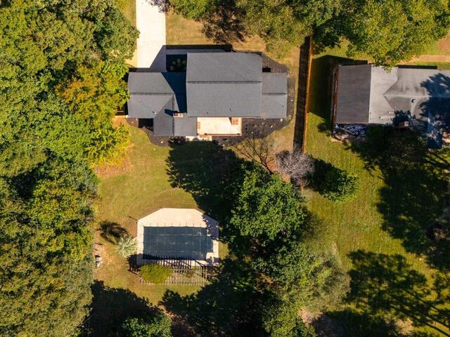 Photo of 404 Mockingbird Lane