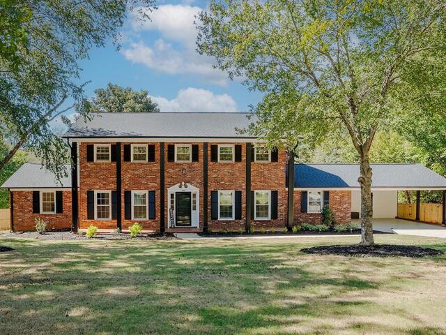 Photo of 404 Mockingbird Lane