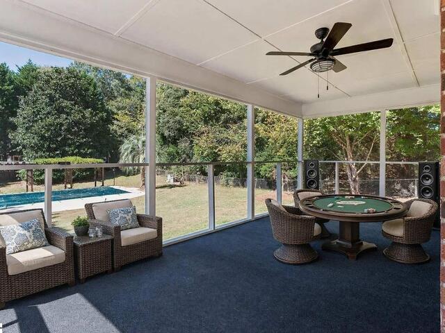 Photo of 404 Mockingbird Lane