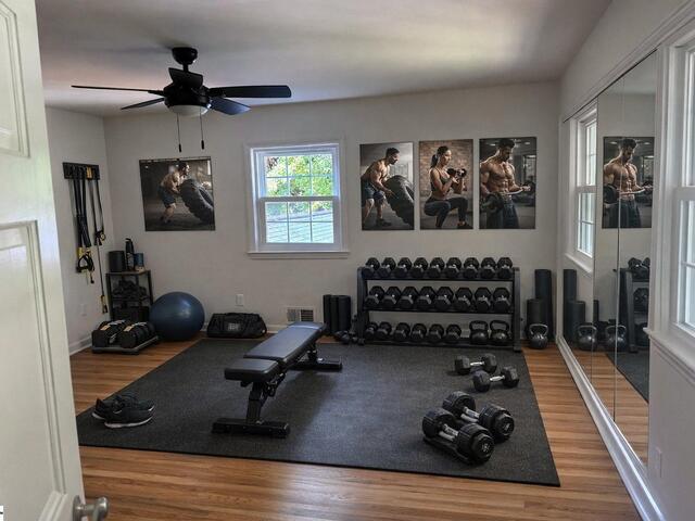 Photo of 404 Mockingbird Lane