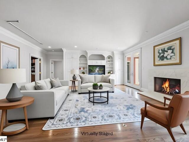 Photo of 25 Club Forest Lane