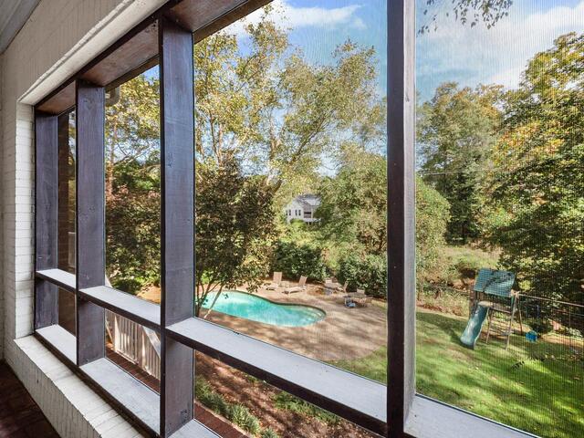 Photo of 25 Club Forest Lane