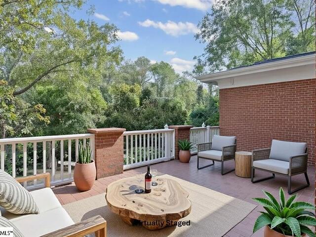 Photo of 25 Club Forest Lane