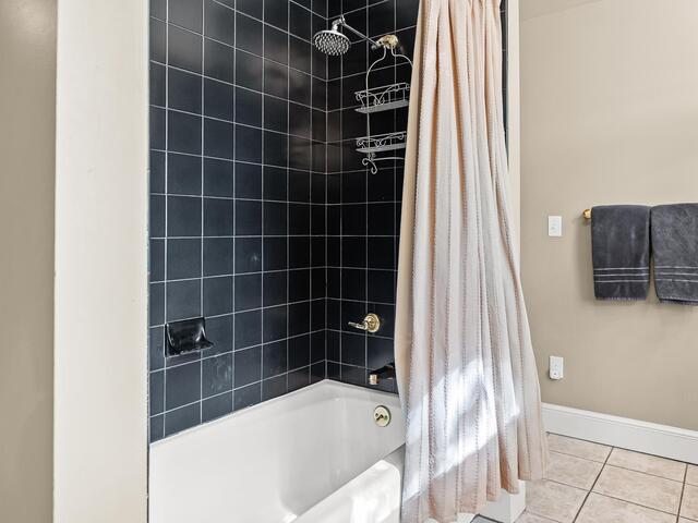 Photo of 25 Club Forest Lane