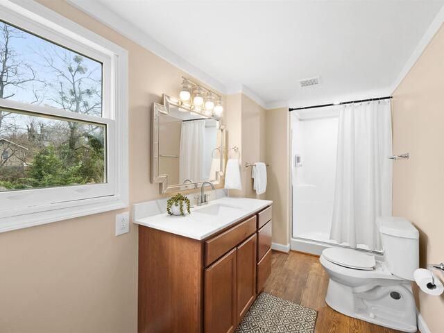 Photo of 44 Dorsey Boulevard