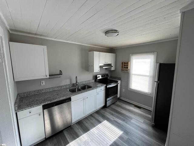 Photo of 213 Law Street